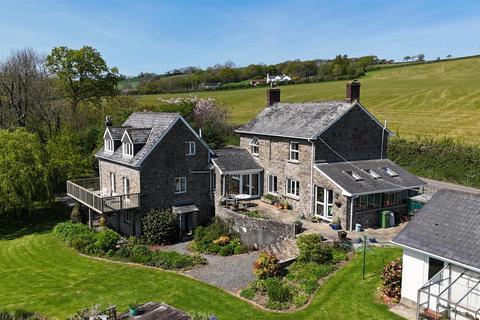 5 bed property, in Bideford EX39, £895,000