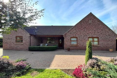 4 bed property, in Summer Hill, £550,000