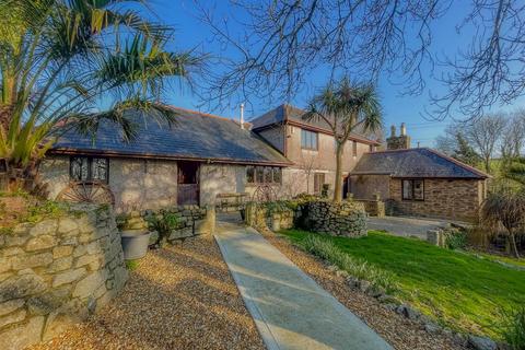 6 bed property, in Menheniot, £1,250,000