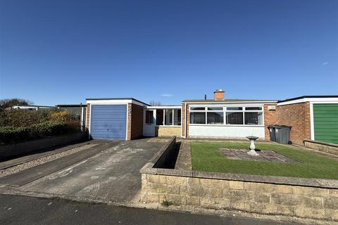 3 bed property, in Abbey Road, £235,000