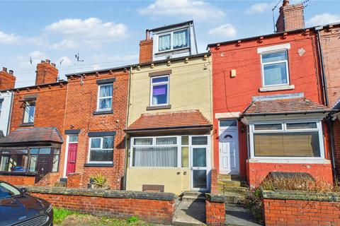 4 bed property, in Haigh Avenue, £175,000