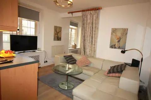 Studio, in Harrowby Street, £390,000