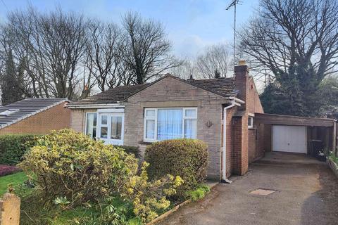2 bed property, in Healey Wood Grove, £265,000