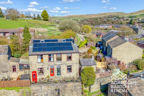 3 bed property, in Glen View, £240,000