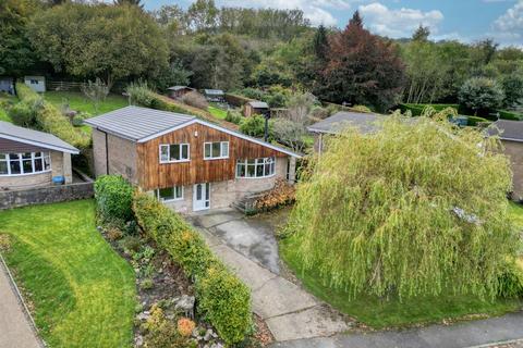 4 bed property, in Tor Rise, £550,000