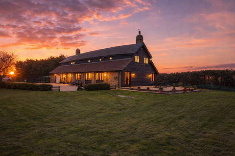 6 bed property, in Forty Foot Bank, £800,000