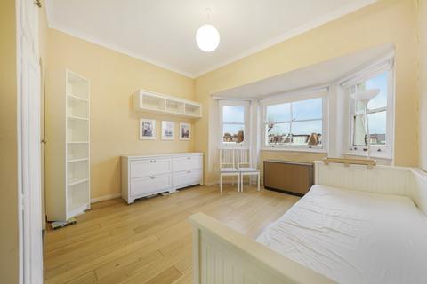 Studio, in Colville Gardens W11, £315,000