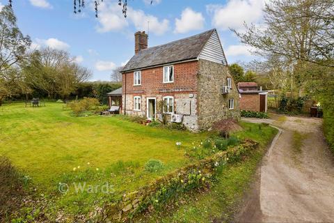 4 bed property, in Seven Mile Lane, £750,000