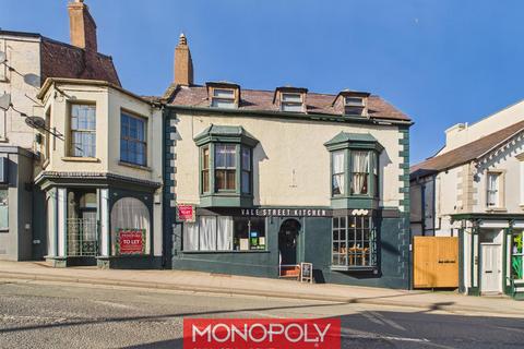 4 bed property, in Vale street, £450,000