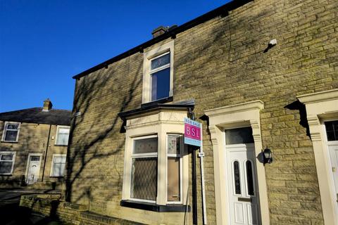 3 bed property, in Nairne Street, £70,000
