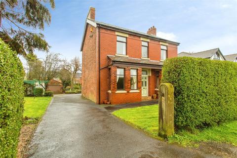 4 bed property, in Miller Lane, £450,000