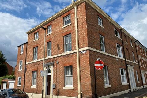 3 bed property, in Flats 1-3, £390,000