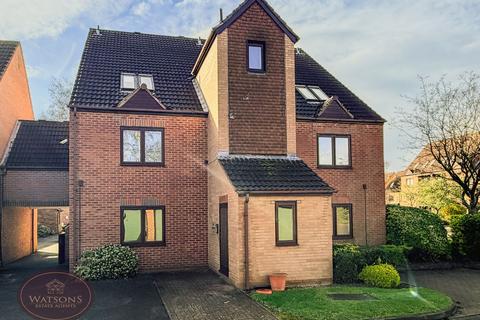 2 bed property, in Teal Wharf, £120,000