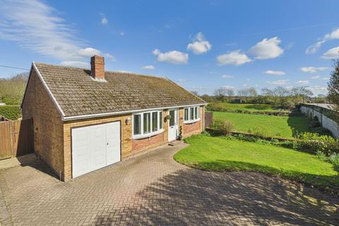 2 bed property, in Lichfield Road, £350,000