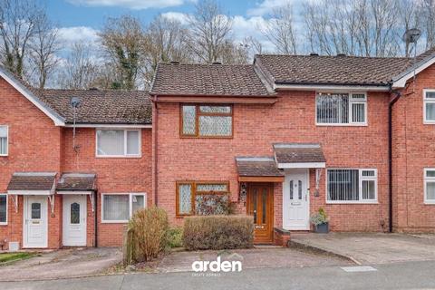 2 bed property, in Bilbury Close, £190,000
