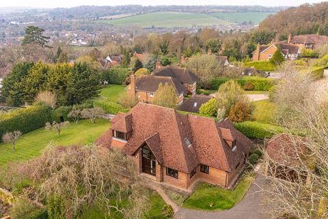 5 bed property, in Harvest Hill, £1,750,000