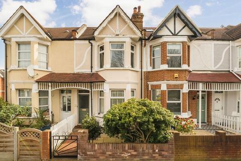 1 bed property, in Westfield Road, £400,000