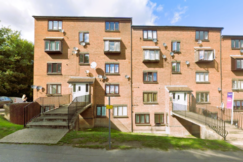 Studio, in Buckland Hill, £60,000