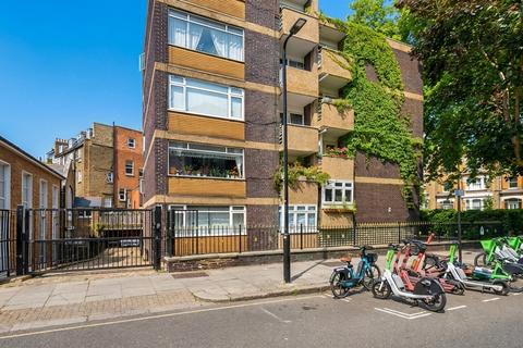 1 bed property, in Quex Road, £285,000