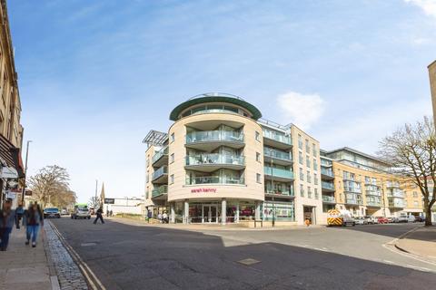1 bed property, in Merchants Road, £300,000