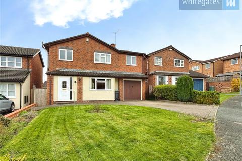 4 bed property, in Thornhill Drive, £375,000