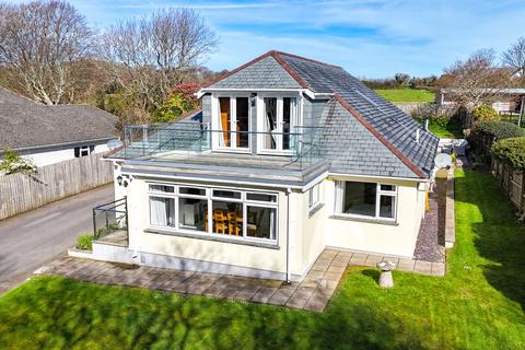 5 bed property, in Lankelly Lane, £1,150,000