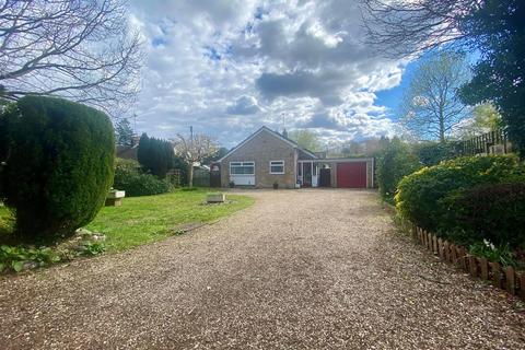 3 bed property, in Whitehill Road, £550,000