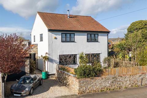 3 bed property, in Greenhill Down, £550,000
