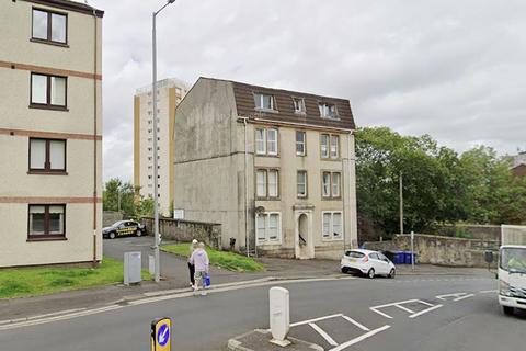 1 bed property, in Sir Michael Street, £23,000