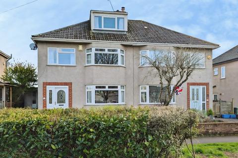3 bed property, in Celestine Road, £330,000