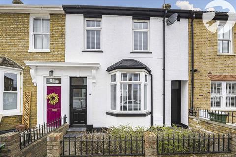 3 bed property, in Albert Road, £695,000