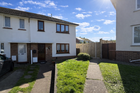 3 bed property, in Grange Road, £280,000
