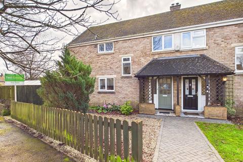 2 bed property, in Upper Rissington, £400,000