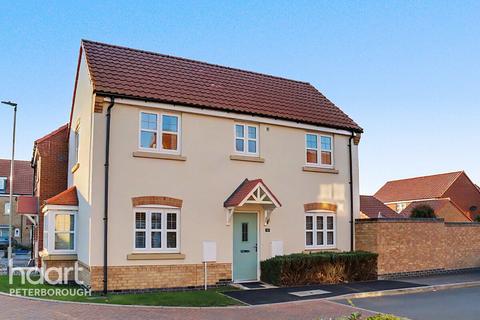 3 bed property, in Bramble Close, £277,000