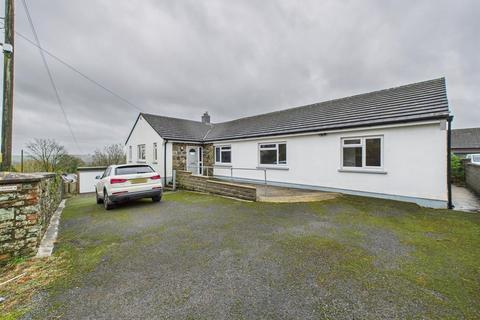 5 bed property, in The Vicarage, £420,000