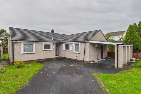 3 bed property, in 6 Longfellow Close, £265,000