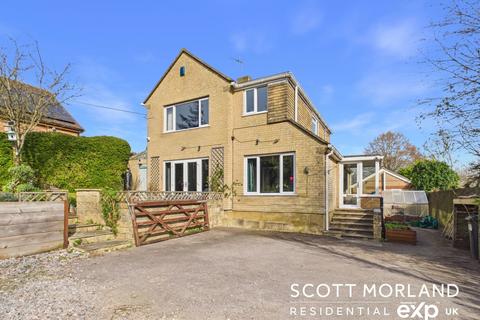 4 bed property, in Old Kempshott Lane, £650,000