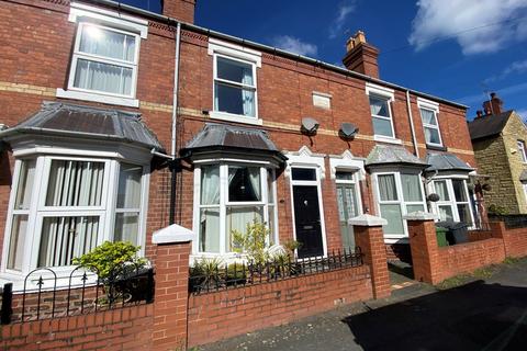 3 bed property, in Clarence Street, £199,000
