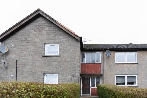 1 bed property, in Alloway Quadrant, £85,000