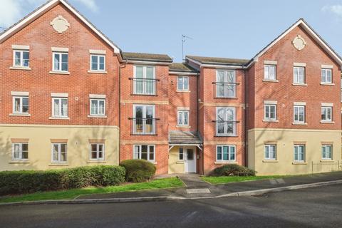2 bed property, in Newton Road, £70,000