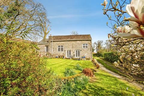 3 bed property, in Llandeilo, £700,000