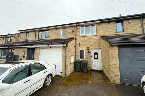 3 bed property, in Causeway Crescent, £170,000