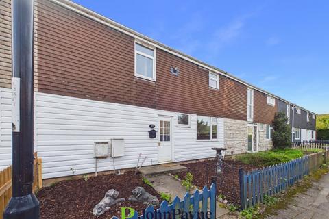 3 bed property, in Brathay Close, £200,000
