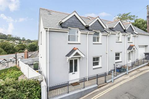 3 bed property, in North Down Road, £300,000