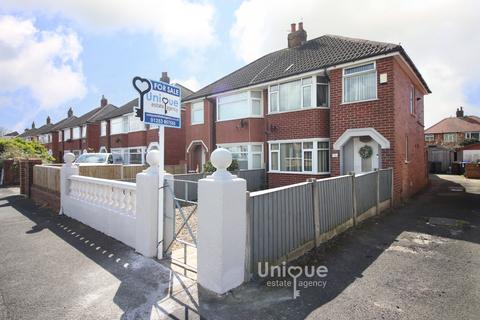 3 bed property, in Ashfield Road, £149,000