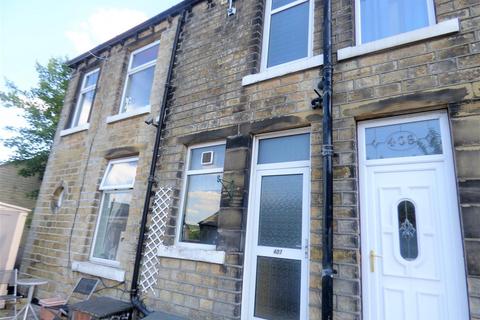 1 bed property, in Manchester Road, £87,500