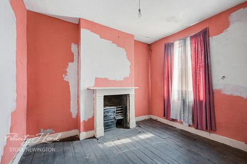 3 bed property, in Painsthorpe Road, £1,000,000