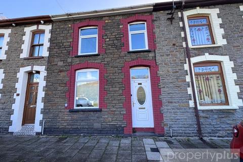 3 bed property, in Standard View, £125,000