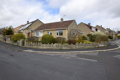 2 bed property, in Woodside, £275,000