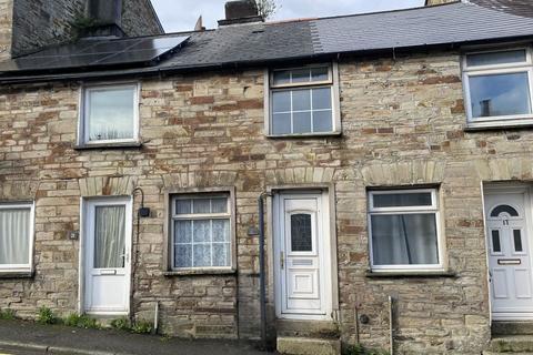 1 bed property, in 19 St. Nicholas Street, £60,000